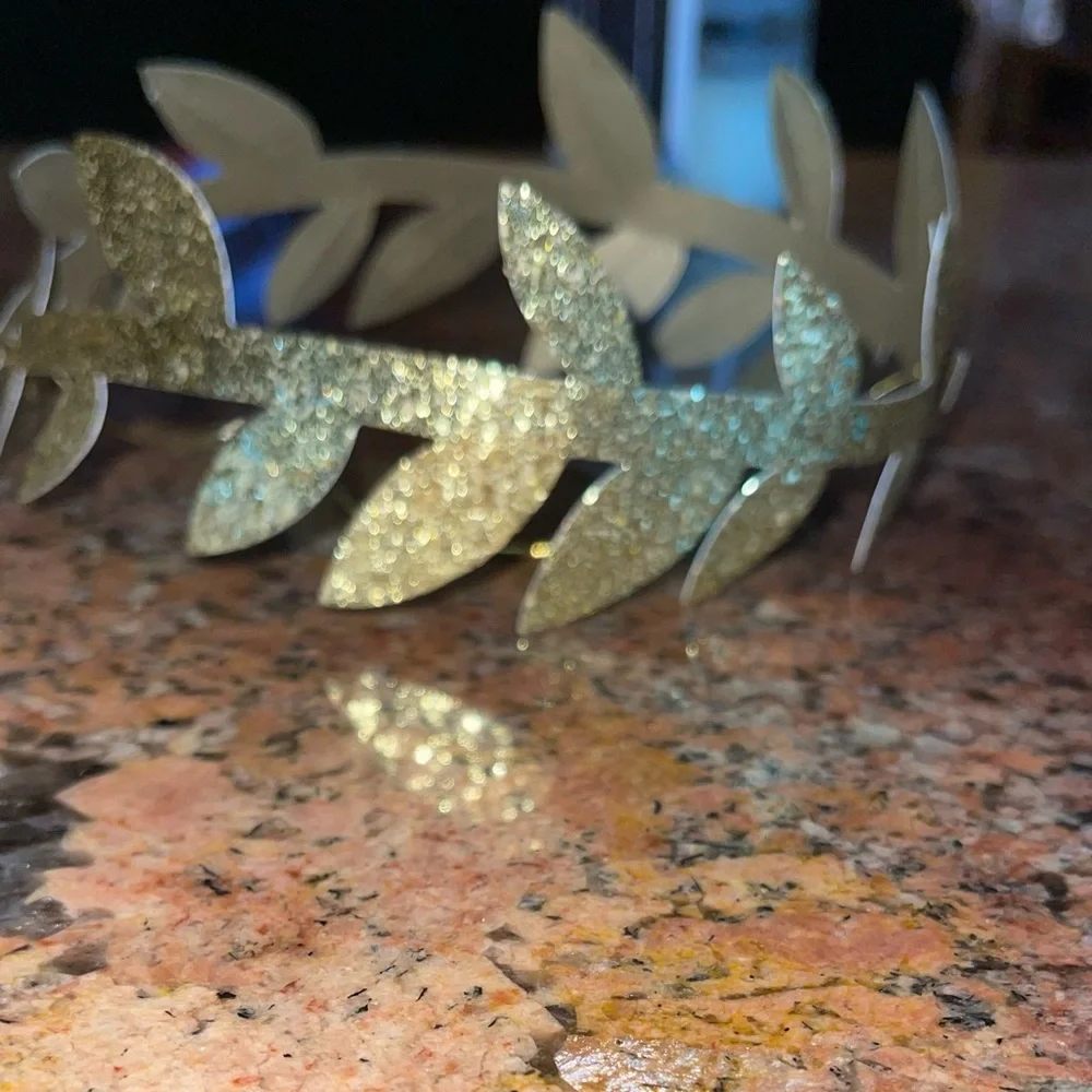 Costume- Leaf Crowns NIB